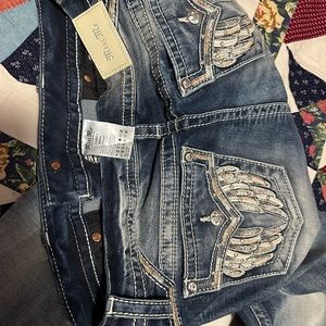 Miss Me Curvy Booty size 30